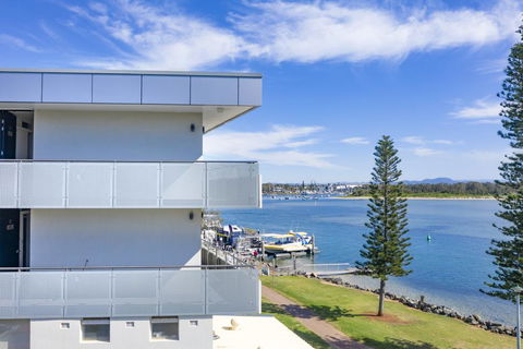 The Mid Pacific - Accommodation Search 0