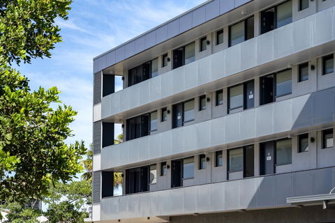 The Mid Pacific - Accommodation Search 1