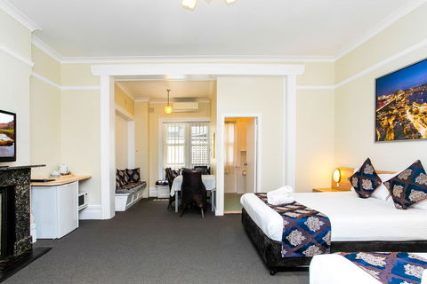 The North Shore Hotel - Accommodation Search 3