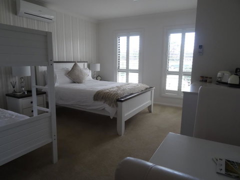 The Oxley Estate B&B - Accommodation Search 0
