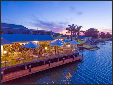 The Parade Hotel - Accommodation Search 0