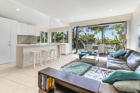 The Peachy Life, Sunshine Beach - Accommodation Search 3