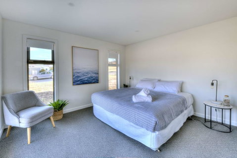 The Pines 2 - Accommodation Search 2