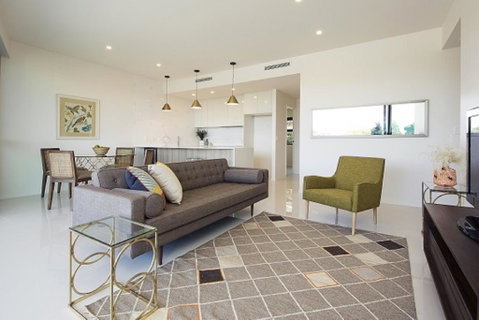 The Princess Bride - Executive 3BR Bulimba Apartment With Balcony In Central Location - Accommodation Search 0