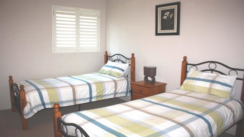 The Reef 103 - Lakeside! - Accommodation Search 1