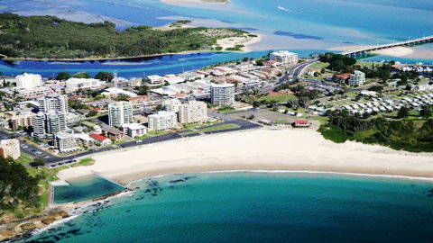 The Reef 103 - Lakeside! - Accommodation Search 0
