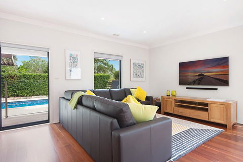 The Retreat - Accommodation Search 3