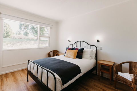 The Robin Hood Inn - Accommodation Search 1