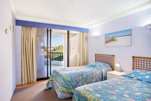 THE ROCKS RESORT, UNIT 9J - Accommodation Search 3