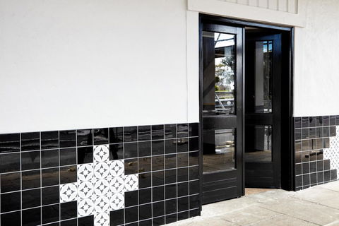The Royal Hotel, Drouin - Accommodation Search 3