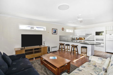 The Sands - 4/46 Jones Avenue Mollymook - Accommodation Search 0