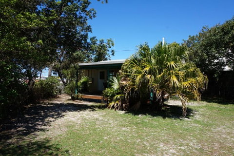 The Shack - Rainbow Beach, The Ultimate Beach Shack, 200m To Beach - Accommodation Search 0