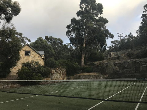 The Stone Cottage (with Tennis Court) - Accommodation Search 3