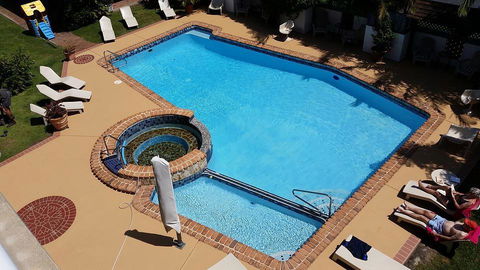 The Tahitian Holiday Apartments - Accommodation Search 3