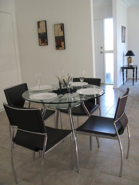 The Villa Kyabram - Accommodation Search 3