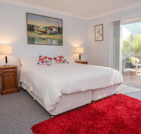 The White House - Accommodation Search
