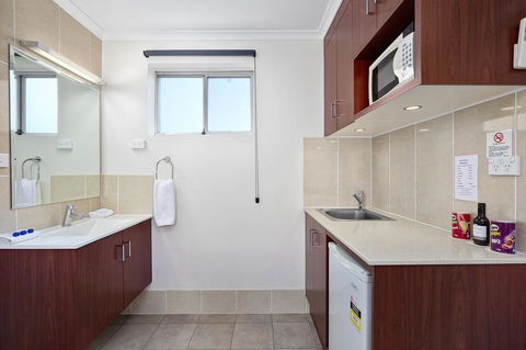 Thunderbird Motel Yass - Accommodation Search 3