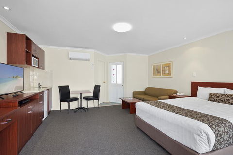 Thunderbird Motel Yass - Accommodation Search 1
