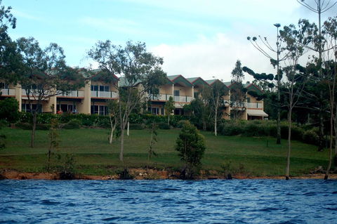 Tinaroo Lake Resort - Accommodation Search 2