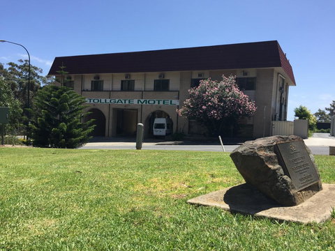Tollgate Motel - Accommodation Search 1