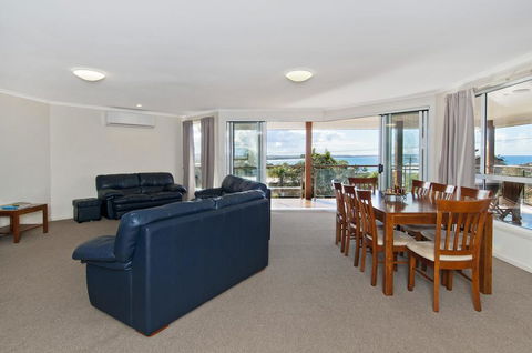 TOPVIEWS - 15Second Av BH - Accommodation Search 1