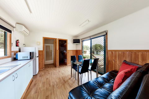 Torquay Foreshore Caravan Park - Accommodation Search 1