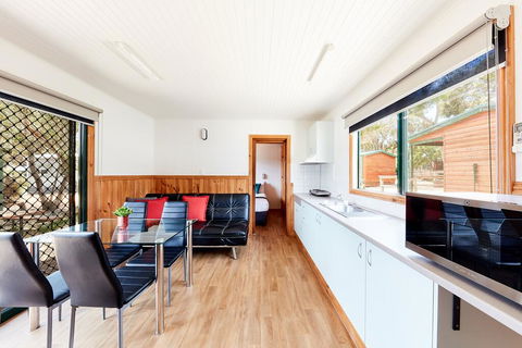 Torquay Foreshore Caravan Park - Accommodation Search 2
