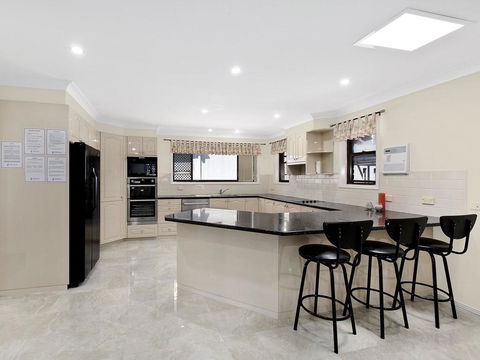 Toukley Waterfront House - Accommodation Search 3