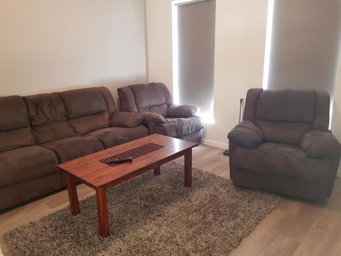 Towncrackers Guest House - Accommodation Search 3