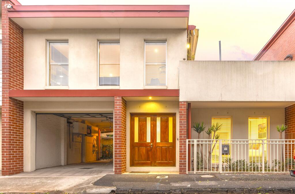 Port Melbourne VIC Accommodation Search
