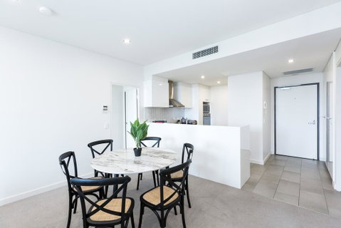 Trendy, Self Contained Inner City Apartment - Accommodation Search 2