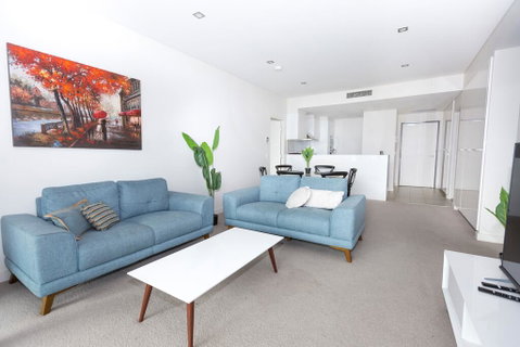 Trendy, Self Contained Inner City Apartment - Accommodation Search 0