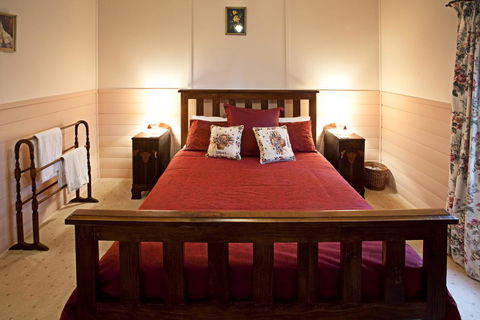 Trinity Cottage - Accommodation Search 3