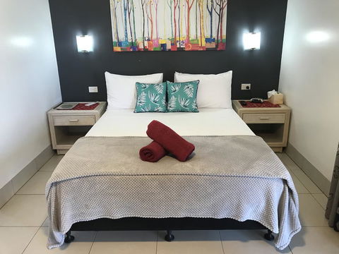 Tropical Lodge - Accommodation Search 2