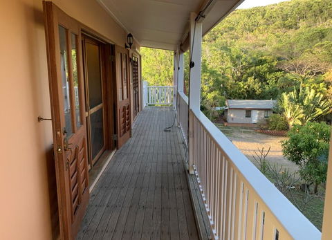 Tropical Styling - Accommodation Search 2