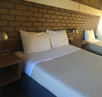 Tudor House Motel - Accommodation Search