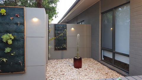 Two Bedroom Garden Apartment - Accommodation Search 3