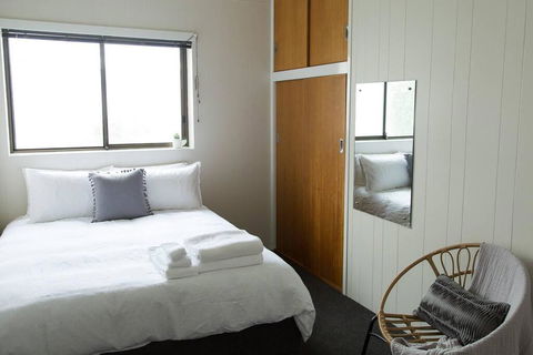 Two Bedroom Gem, Short Drive To MONA - Accommodation Search 3