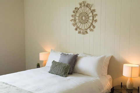Two Bedroom Gem, Short Drive To MONA - Accommodation Search 1