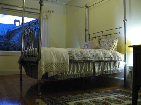 Twyford - Accommodation Search 0