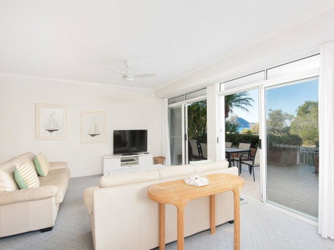 Unit 1 Albacore 12-14 Ondine Close Nelson Bay New South Wales 2315 - Accommodation Search 0