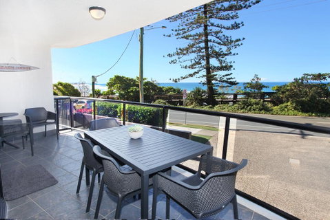 Unit 1 Phoenix Apartments, Coolum Beach - Accommodation Search 1