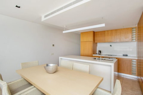 Unit 101 Plantation Resort - Rainbow Beach, Plantation Resort, Second Floor, Aircon, Pool, Spa - Accommodation Search 2