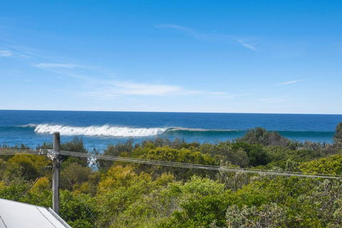 Unit 3 At 4 Pelican Street, Peregian Beach, Noosa Shire - Accommodation Search 0