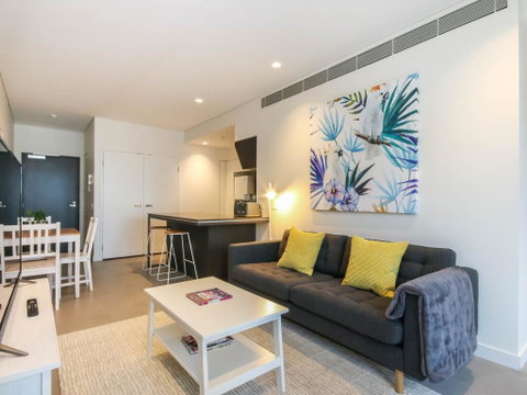 Urban Rest - Mary St - Accommodation Search 1