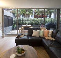 Urban Sea Drift - Pets Pool Gym Parking Beach 250m - Accommodation Search