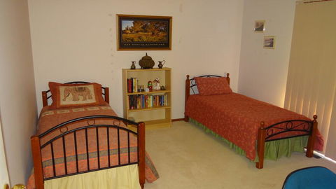Vella Room - Accommodation Search 0