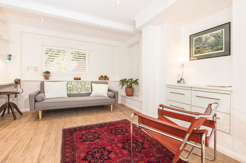 Vibrant Oversized Studio In Leafy Balgowlah - Accommodation Search 0
