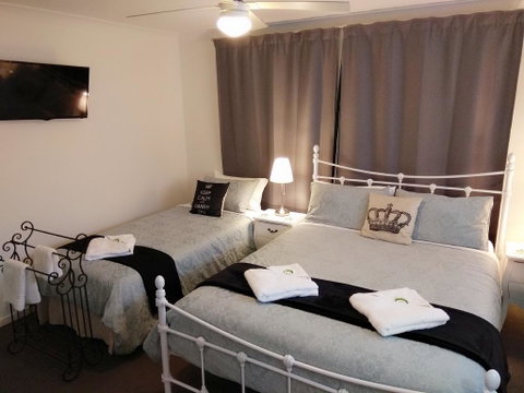 Victoria At Redcliffe Bed & Breakfast - Accommodation Search 1