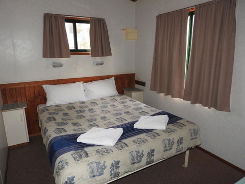 Victoria Lake Holiday Park - Accommodation Search 1